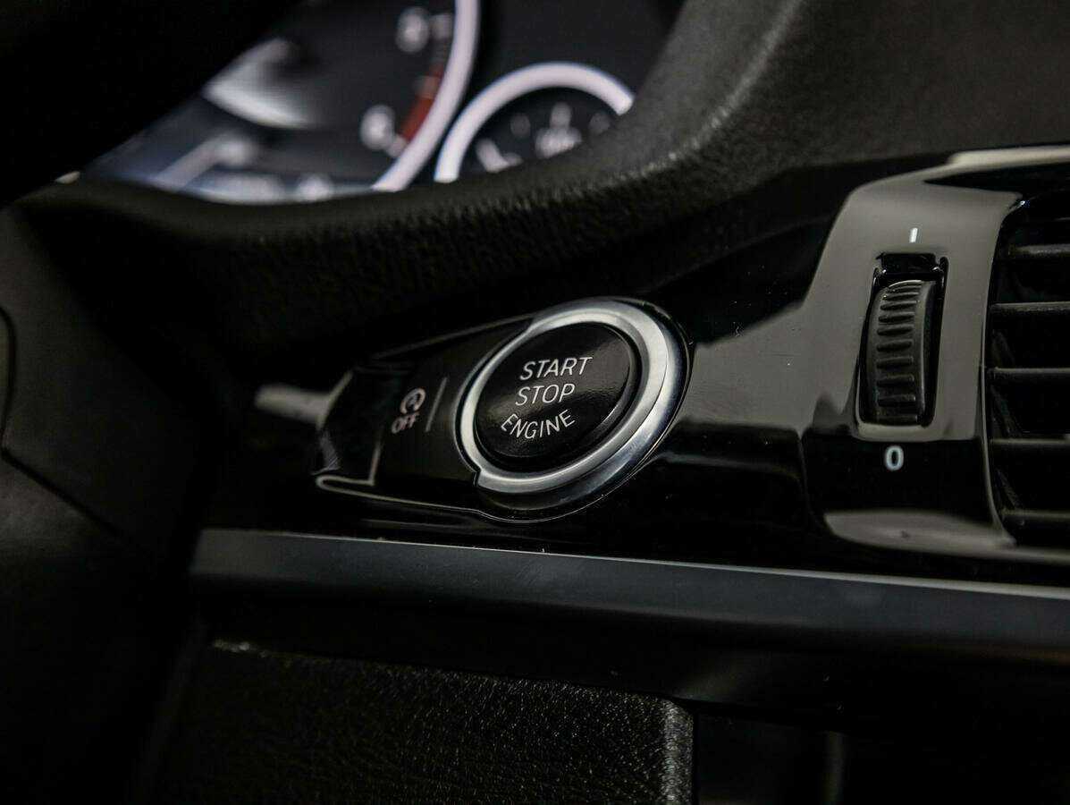 Купить BMW X4 с пробегом. Фото: #17