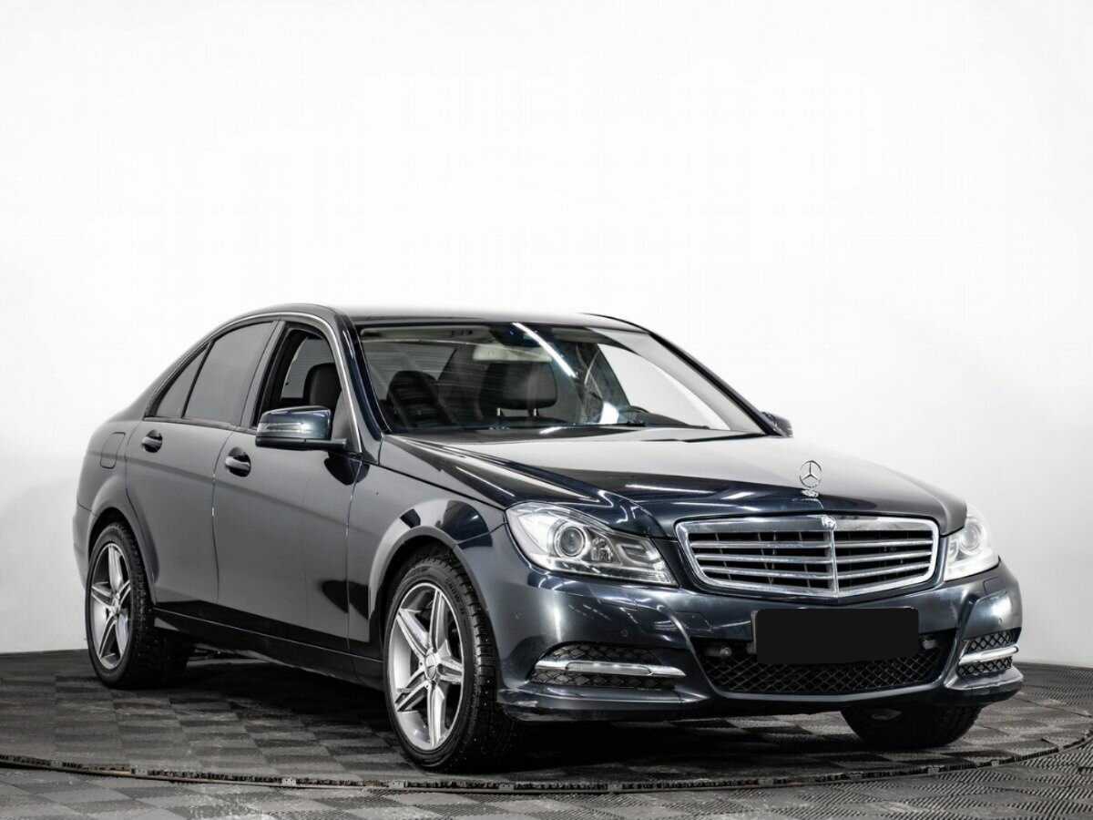 Купить Mercedes-Benz C-Класс с пробегом. Фото: #2