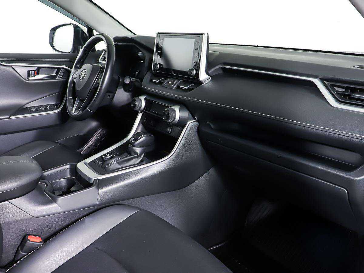 Купить Toyota RAV4 с пробегом. Фото: #8