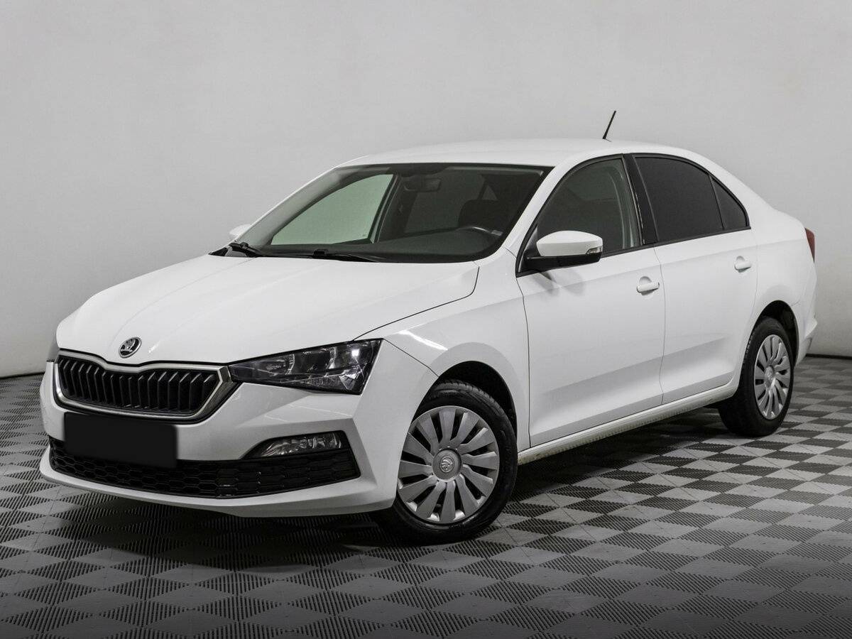Купить Skoda Rapid с пробегом. Посмотреть фото