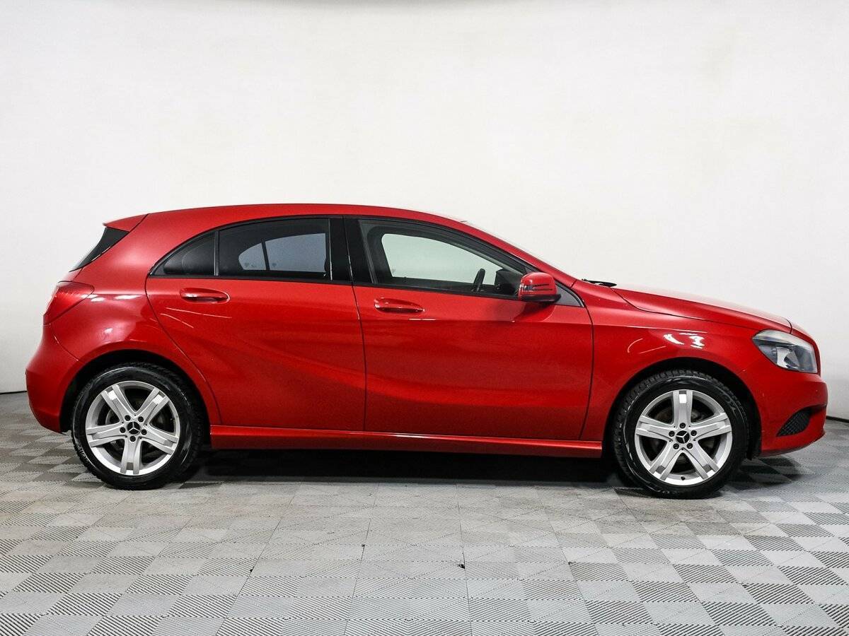 Купить Mercedes-Benz A-Класс с пробегом. Фото: #3