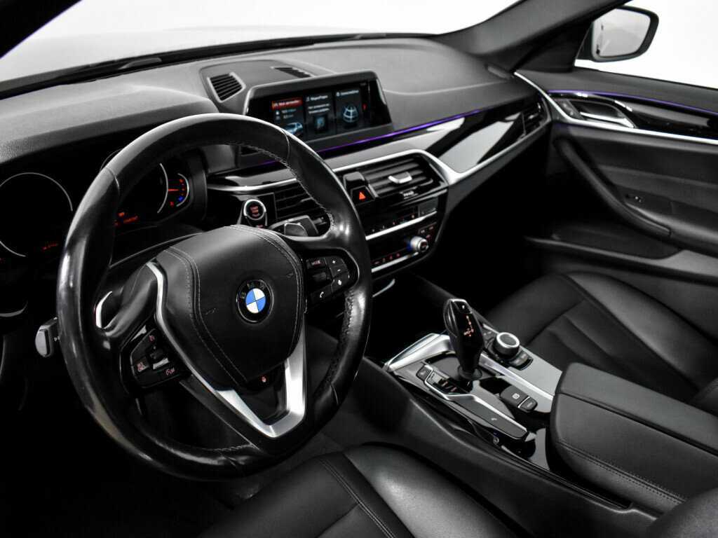 Купить BMW 5 серии с пробегом. Фото: #8