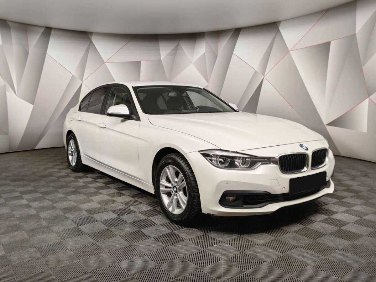 Купить BMW 3 серии с пробегом. Фото: #2