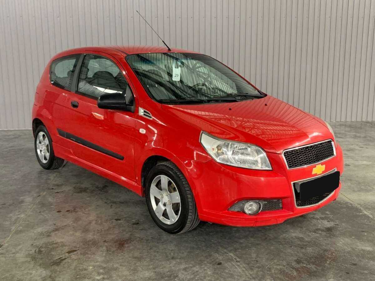 Купить Chevrolet Aveo с пробегом. Фото: #2