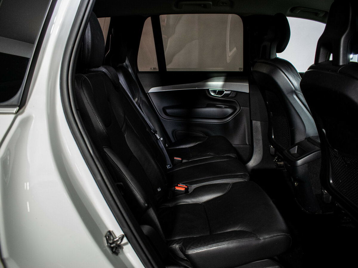 Купить Volvo XC90 с пробегом. Фото: #8
