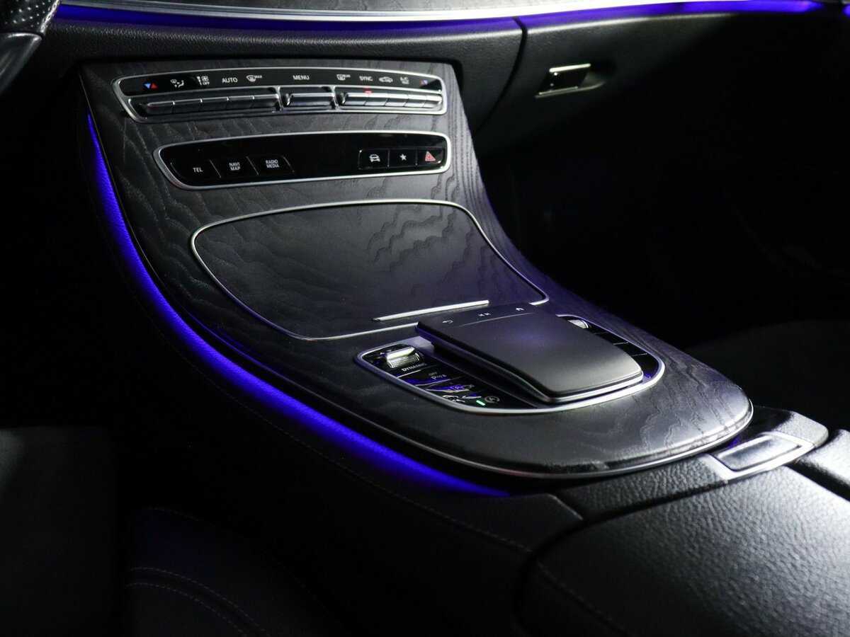 Купить Mercedes-Benz E-Класс с пробегом. Фото: #19