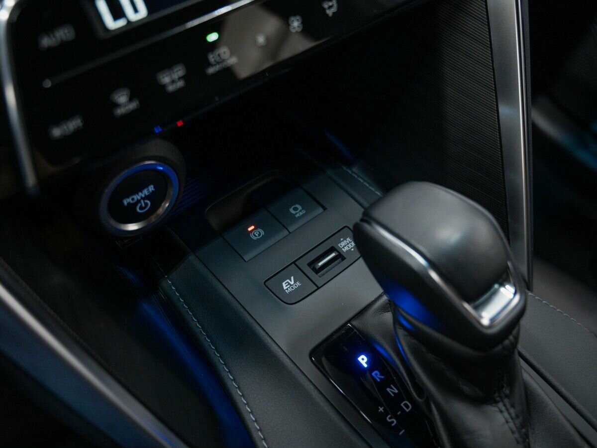 Купить Toyota Venza с пробегом. Фото: #19