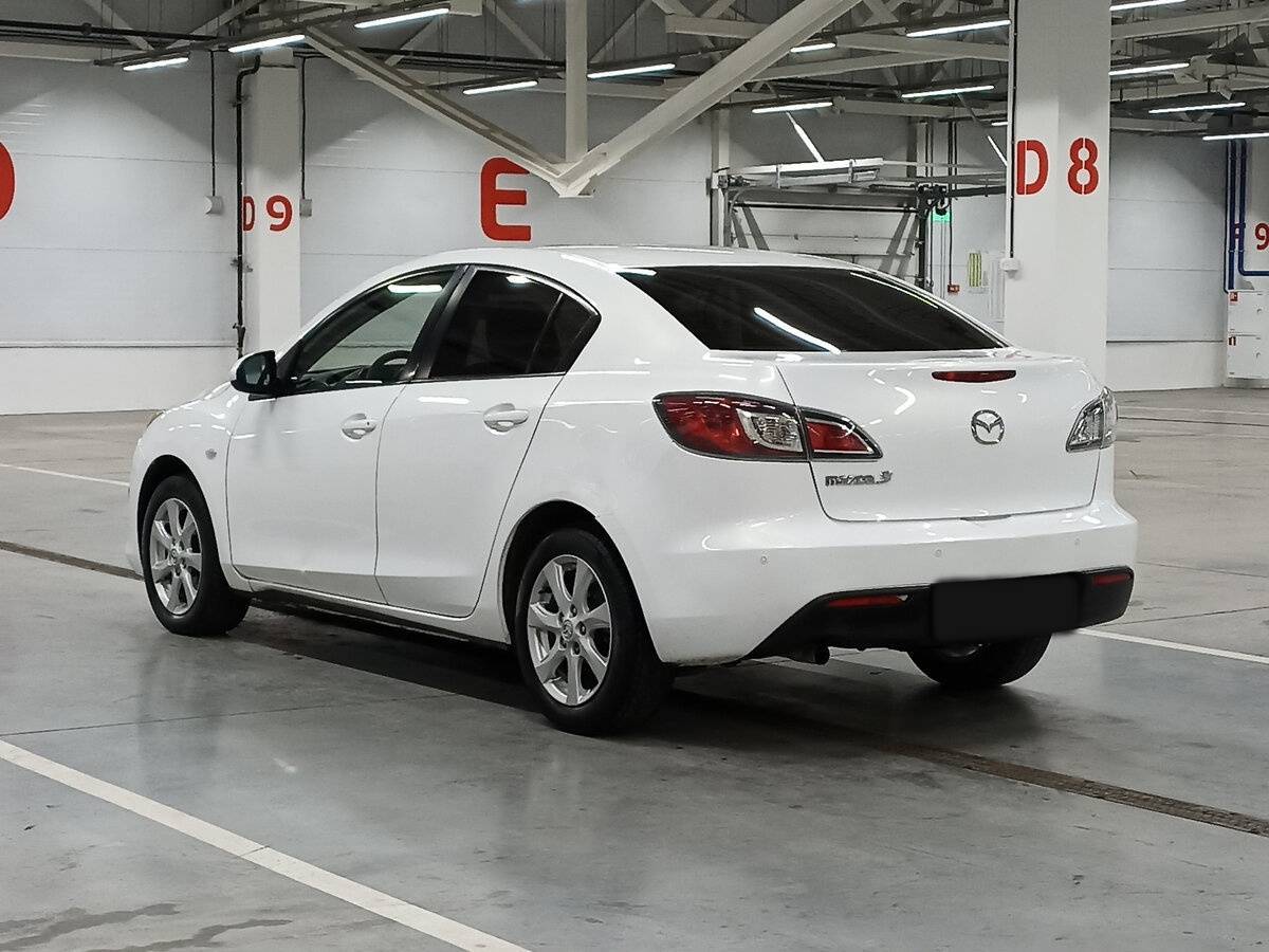 Купить Mazda 3 с пробегом. Фото: #6