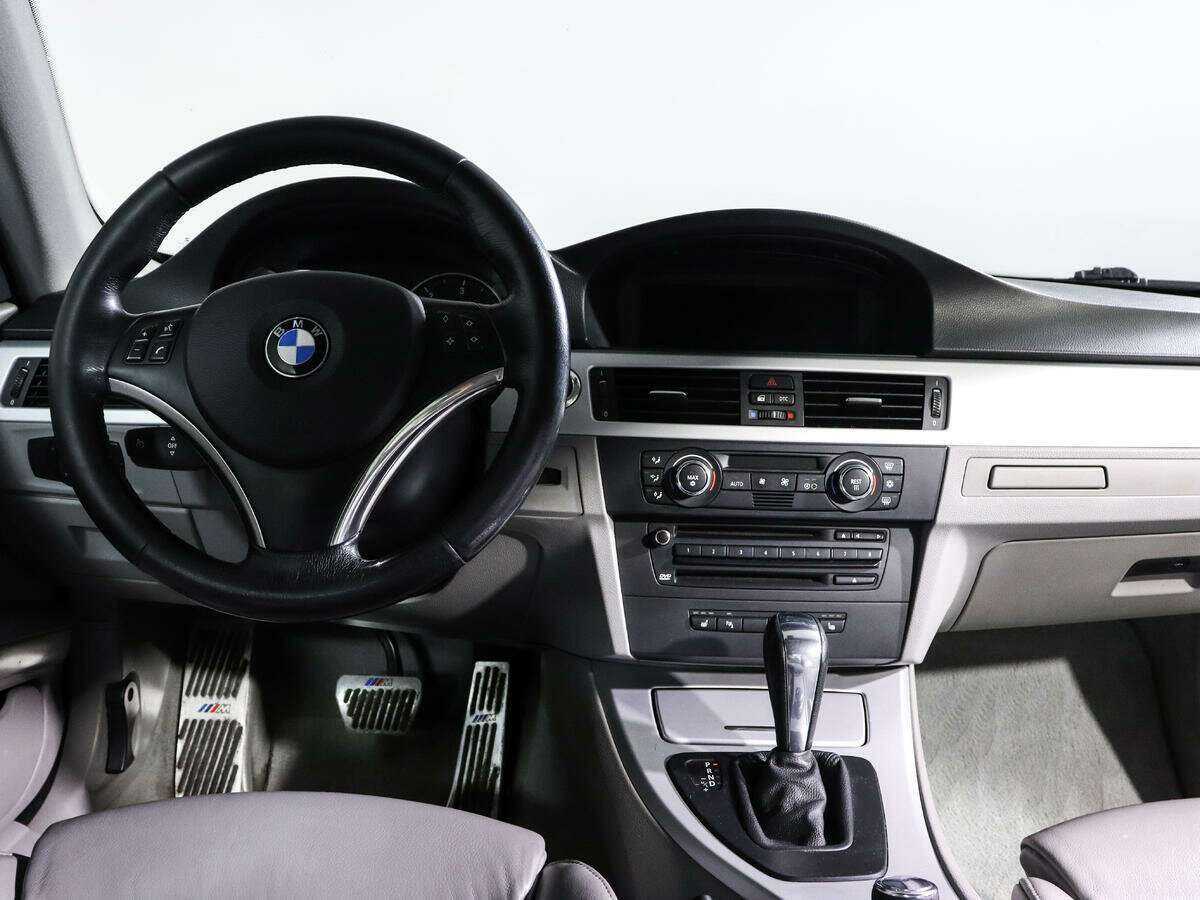 Купить BMW 3 серии с пробегом. Фото: #9