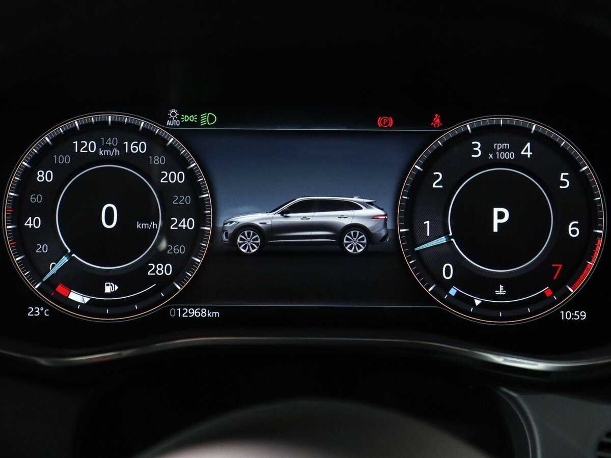 Купить Jaguar F-Pace с пробегом. Фото: #10