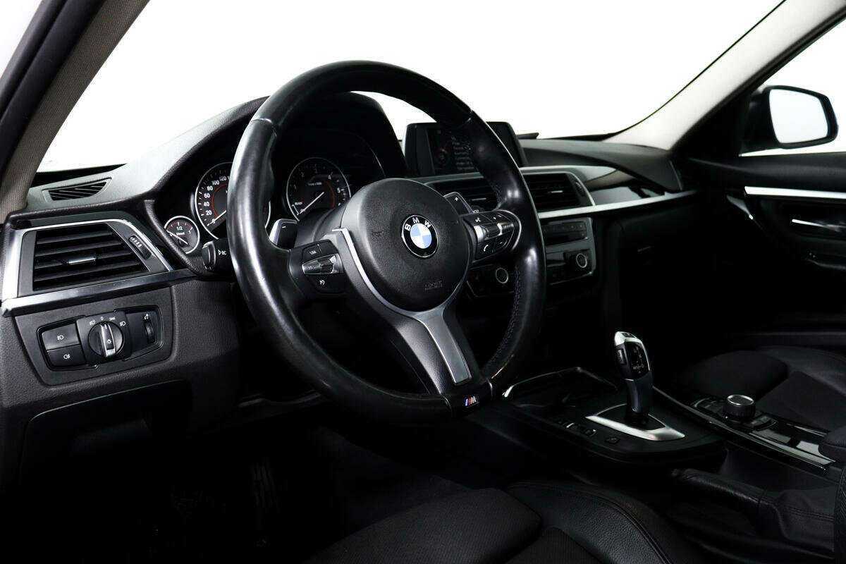 Купить BMW 3 серии с пробегом. Фото: #12