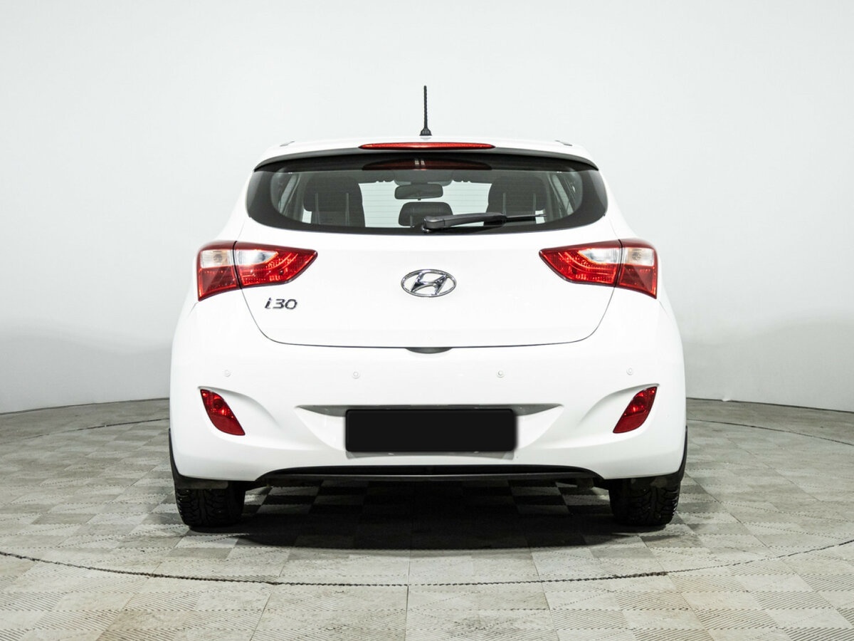 Купить Hyundai i30 с пробегом. Фото: #5