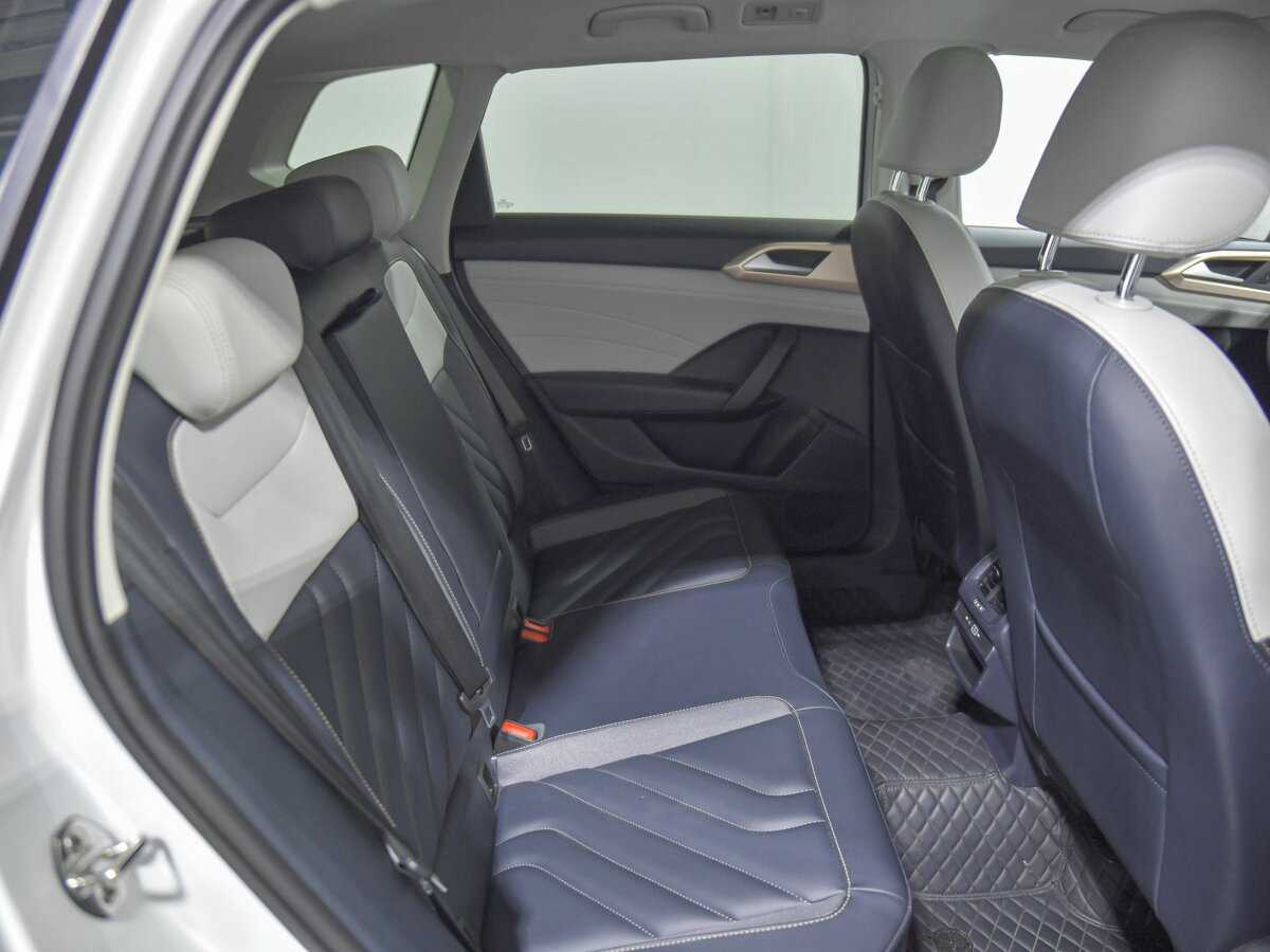 Купить Volkswagen Tharu с пробегом. Фото: #14