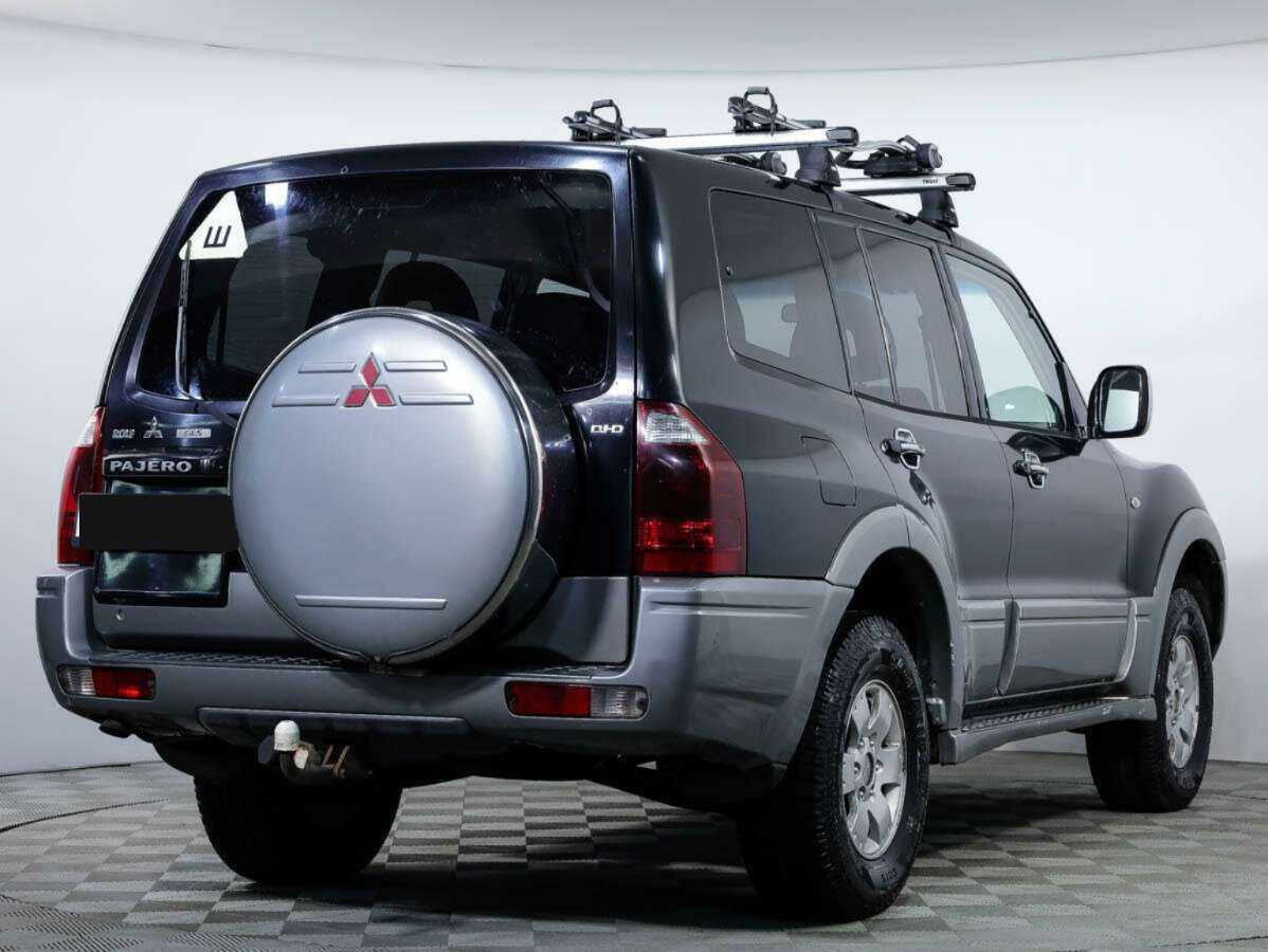 Купить Mitsubishi Pajero с пробегом. Фото: #3