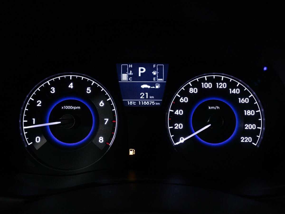 Купить Hyundai Solaris с пробегом. Фото: #11