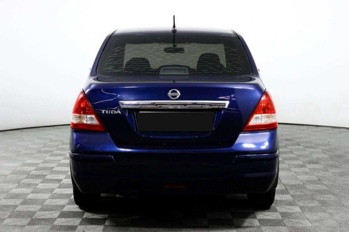 Купить Nissan Tiida с пробегом. Фото: #5