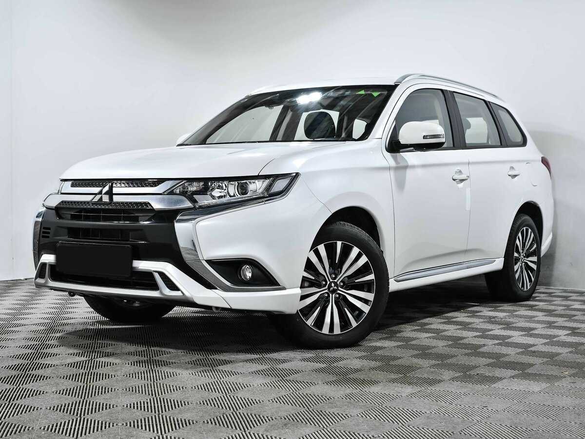 Купить Mitsubishi Outlander с пробегом. Фото: #0