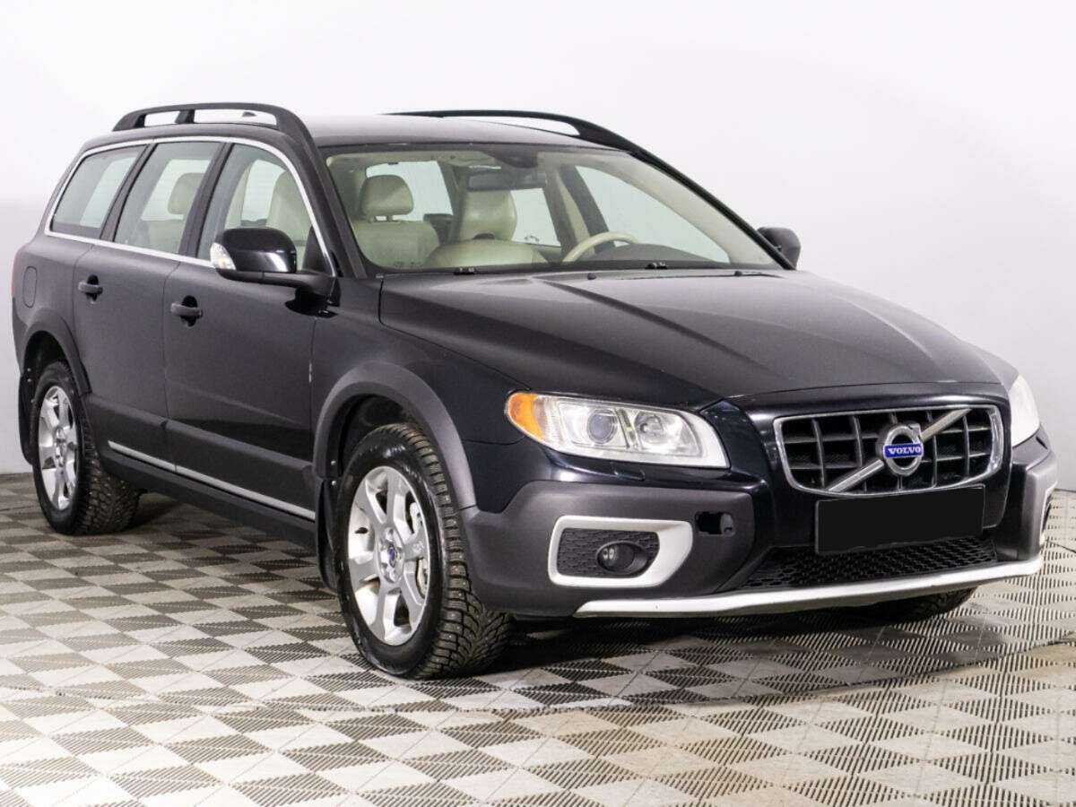 Купить Volvo XC70 с пробегом. Фото: #2