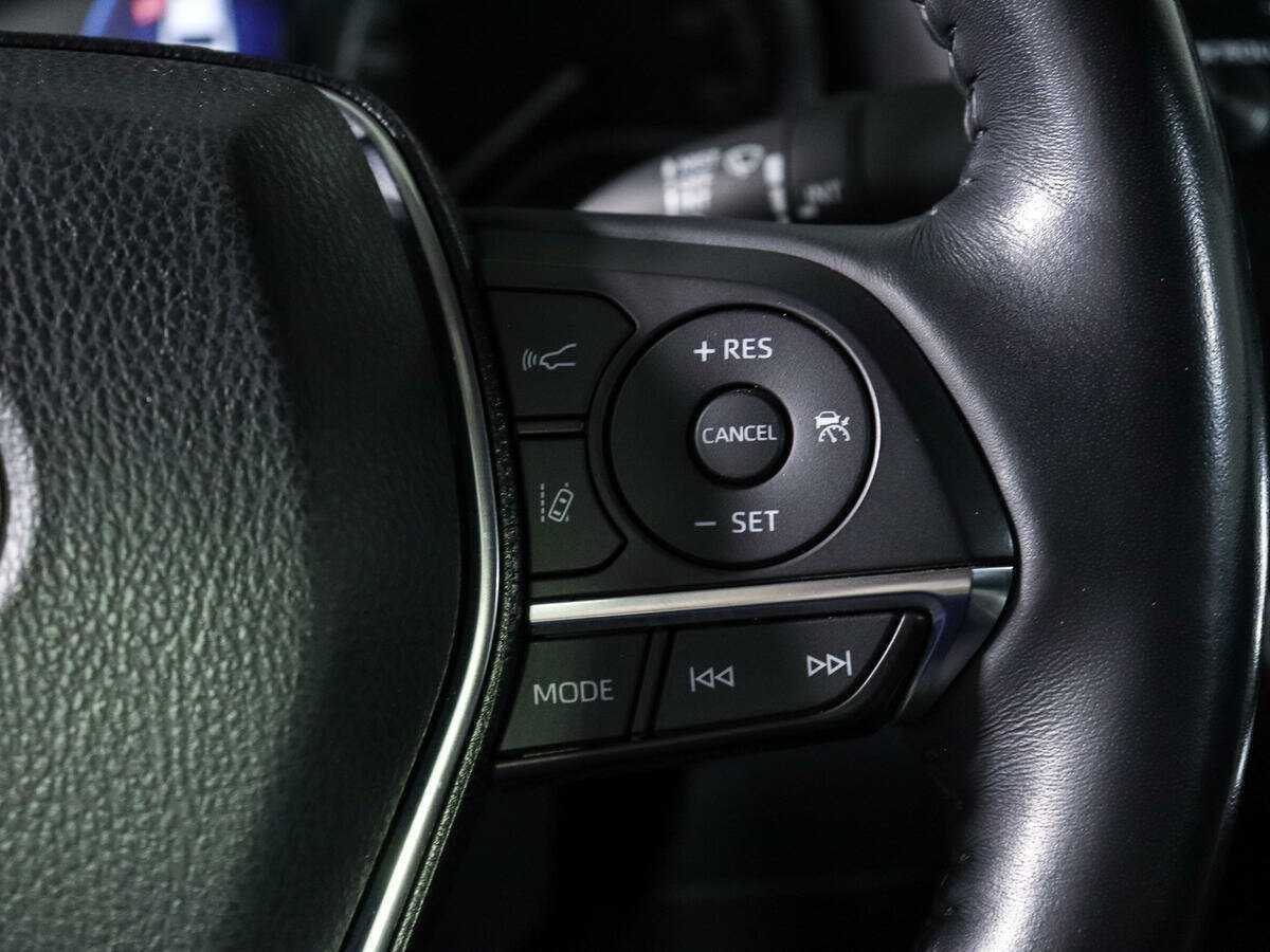 Купить Toyota Camry с пробегом. Фото: #19