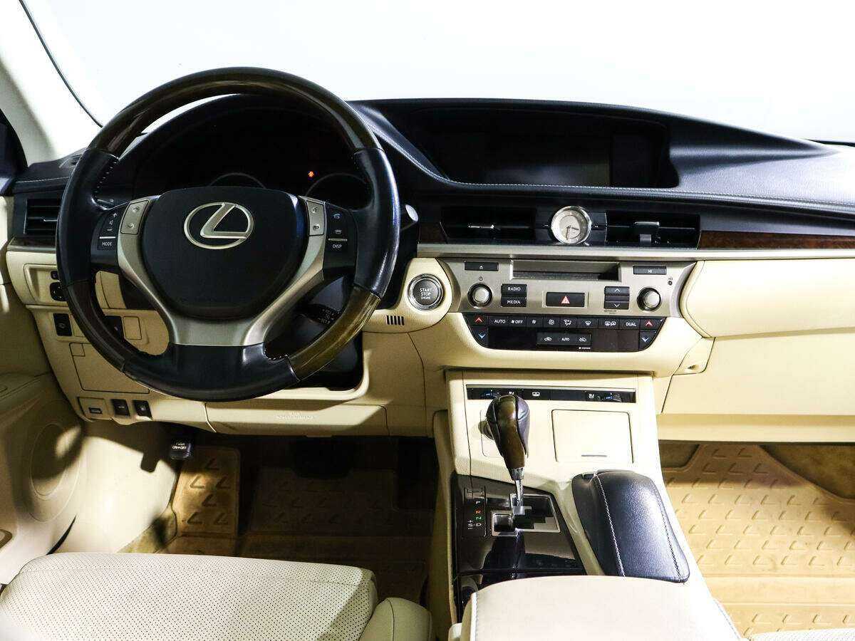 Купить Lexus ES с пробегом. Фото: #9