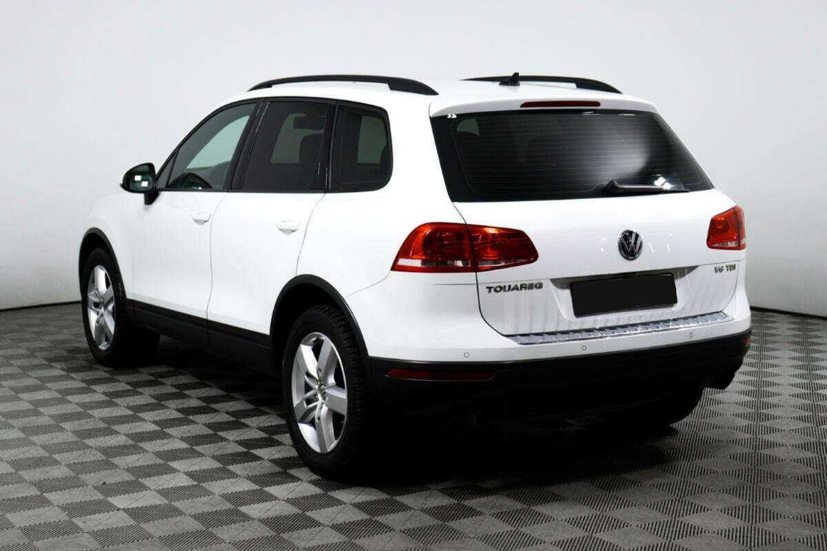 Купить Volkswagen Touareg с пробегом. Фото: #6
