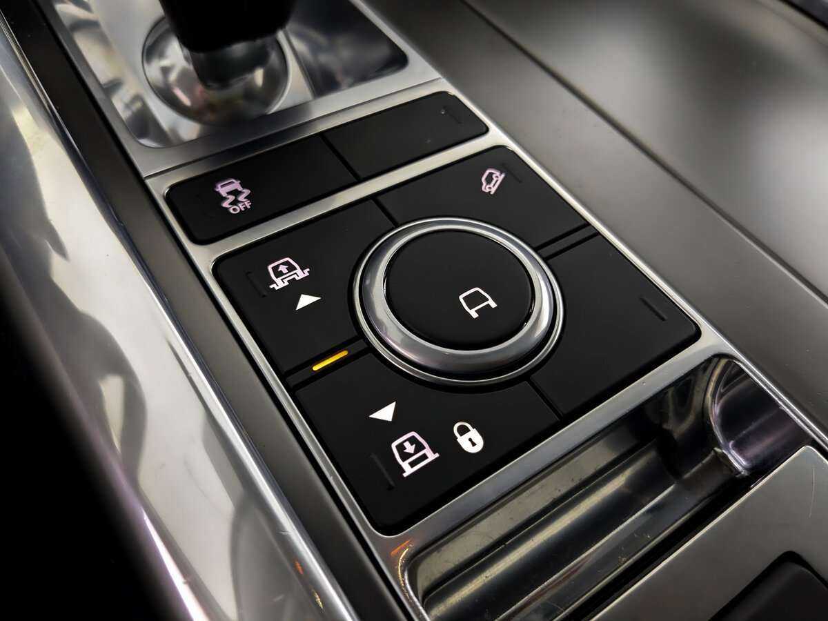 Купить Land Rover Range Rover Sport с пробегом. Фото: #20