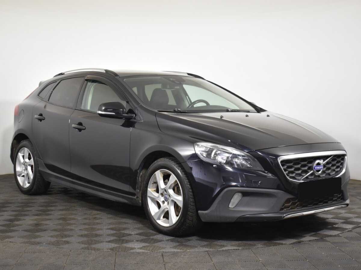 Купить Volvo V40 Cross Country с пробегом. Фото: #2