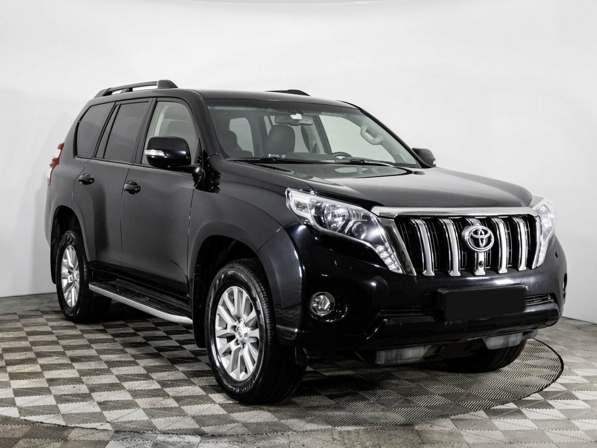 Купить Toyota Land Cruiser Prado с пробегом. Фото: #2