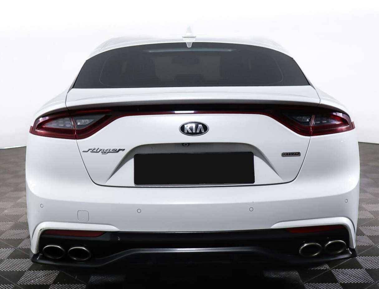 Купить Kia Stinger с пробегом. Фото: #5