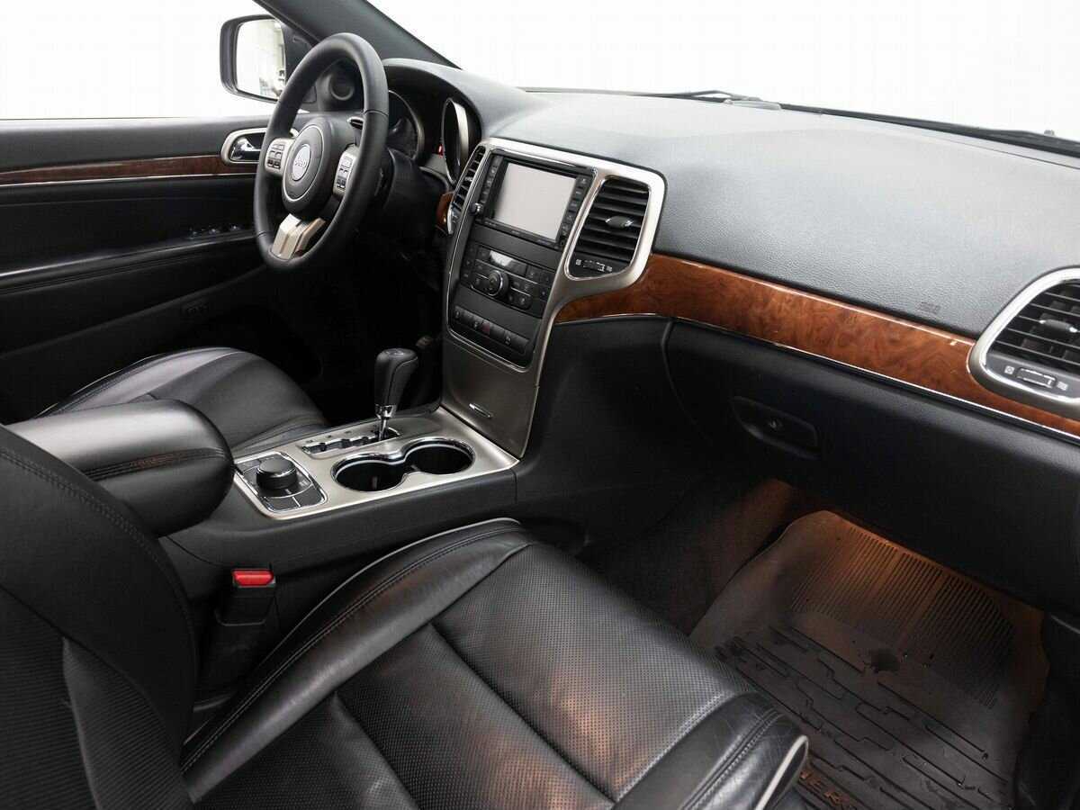 Купить Jeep Grand Cherokee с пробегом. Фото: #12