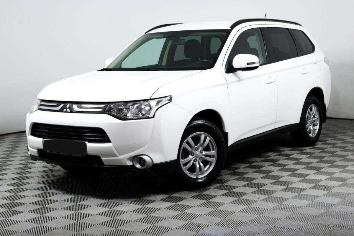 Купить Mitsubishi Outlander с пробегом. Посмотреть фото