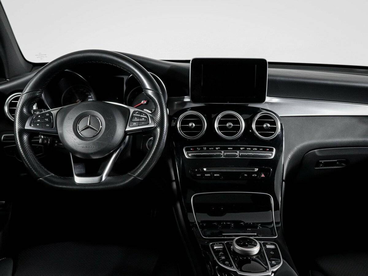 Купить Mercedes-Benz GLC Coupe с пробегом. Фото: #11