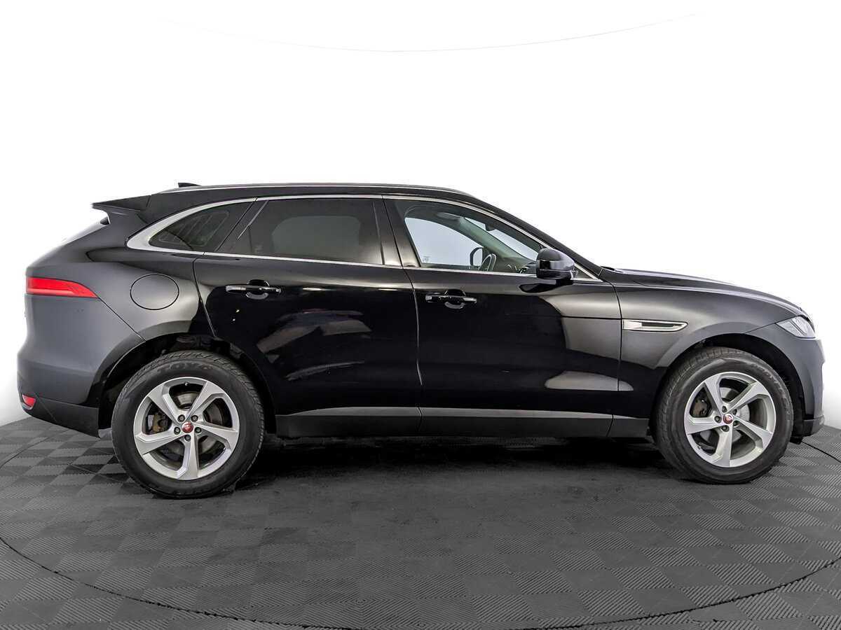 Купить Jaguar F-Pace с пробегом. Фото: #3