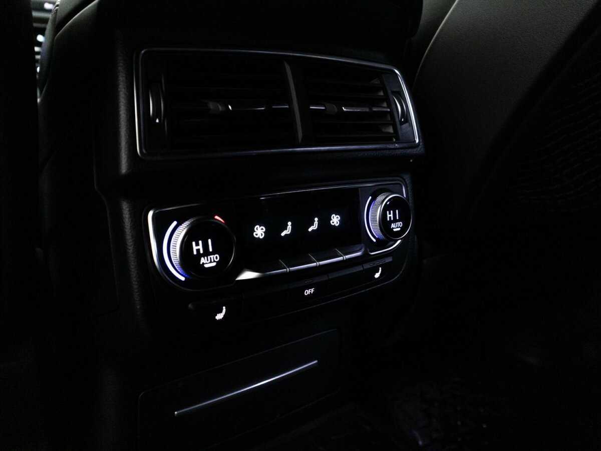 Купить Audi Q7 с пробегом. Фото: #9