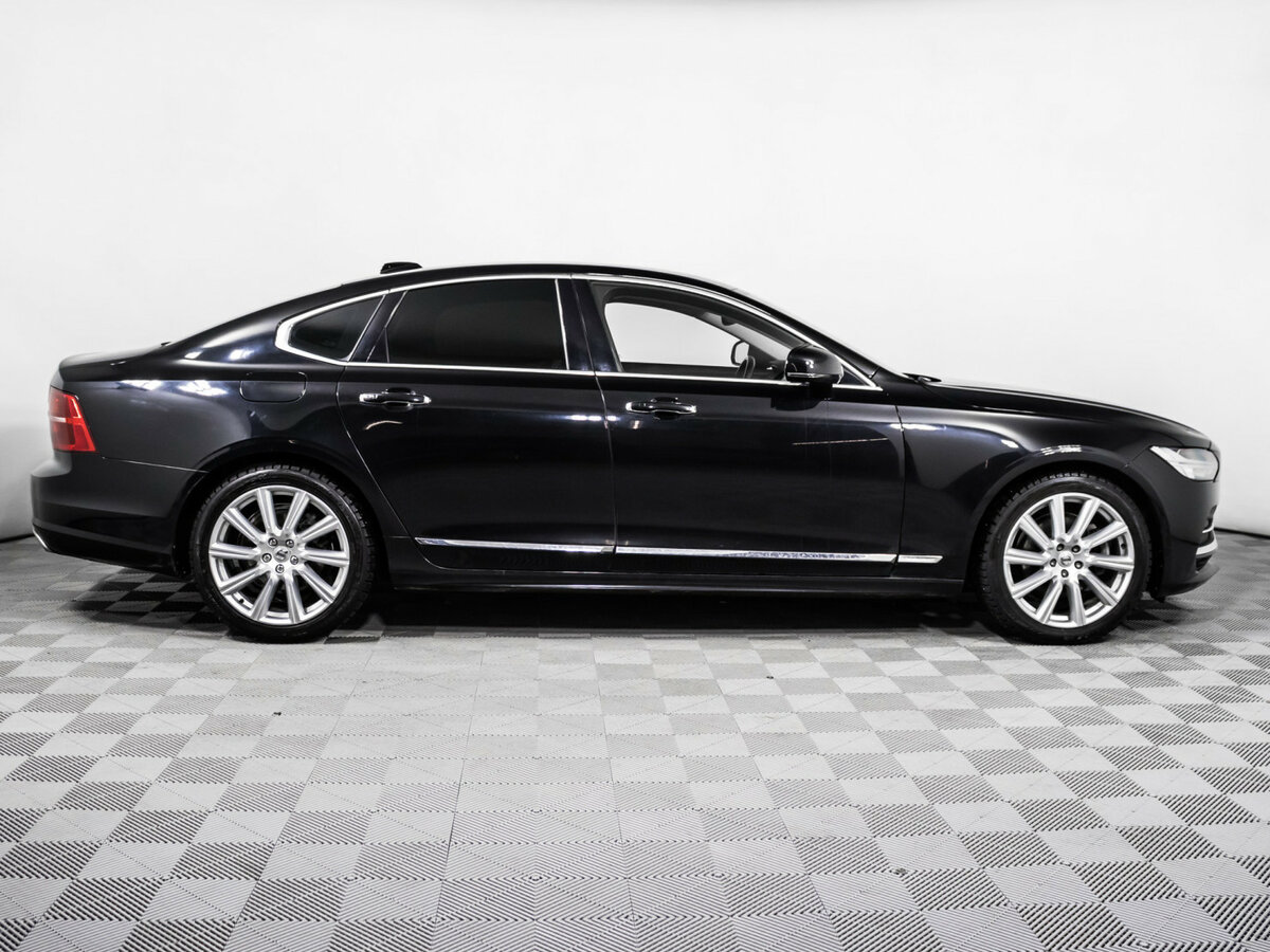 Купить Volvo S90 с пробегом. Фото: #3