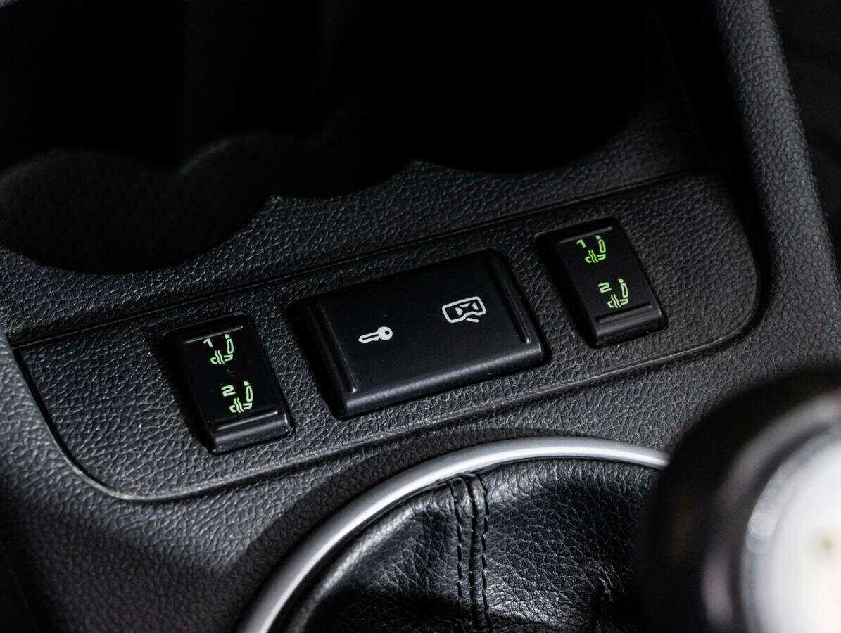 Купить Skoda Fabia с пробегом. Фото: #13