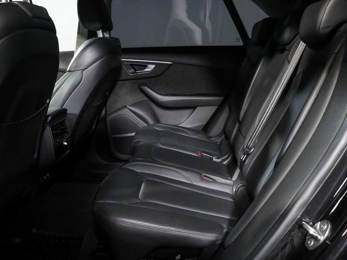Купить Audi Q8 с пробегом. Фото: #6
