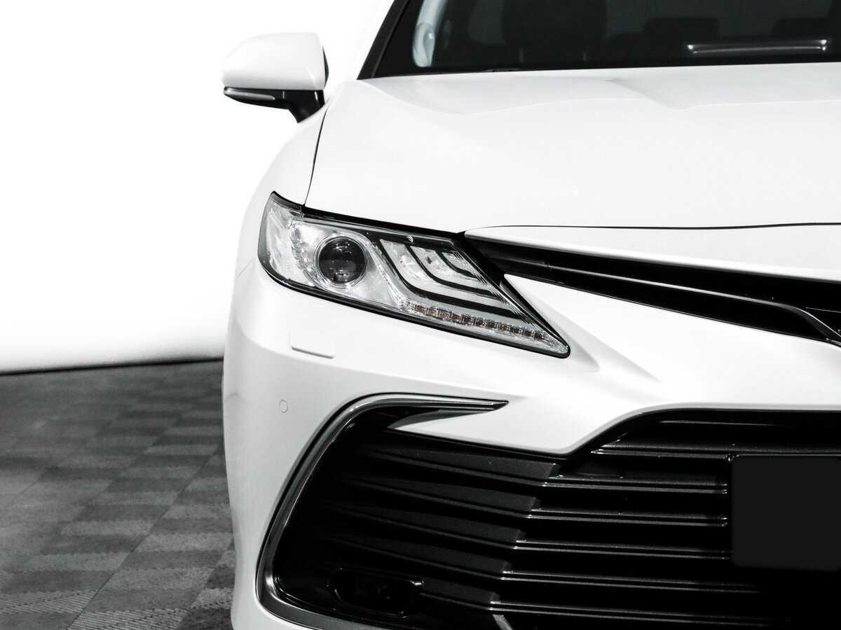 Купить Toyota Camry с пробегом. Фото: #17