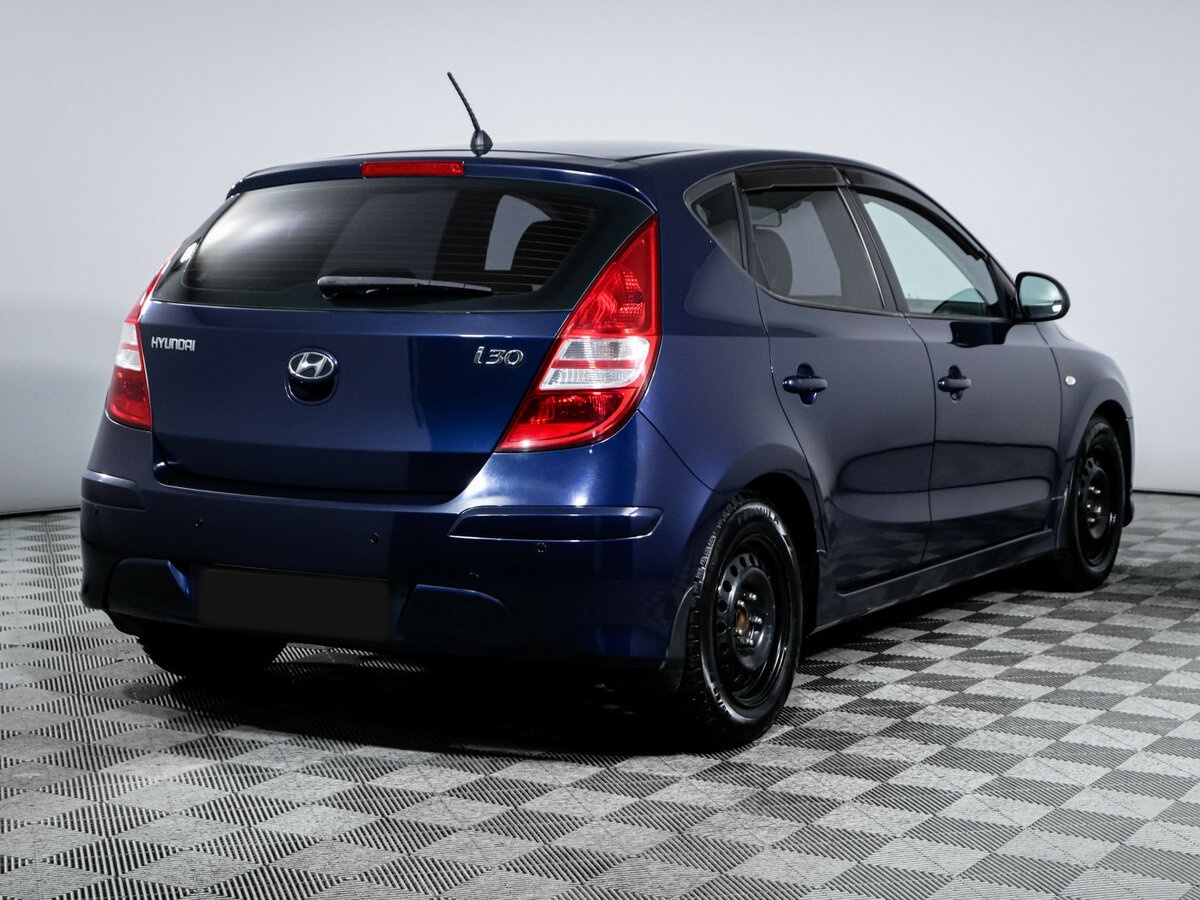 Купить Hyundai i30 с пробегом. Фото: #3