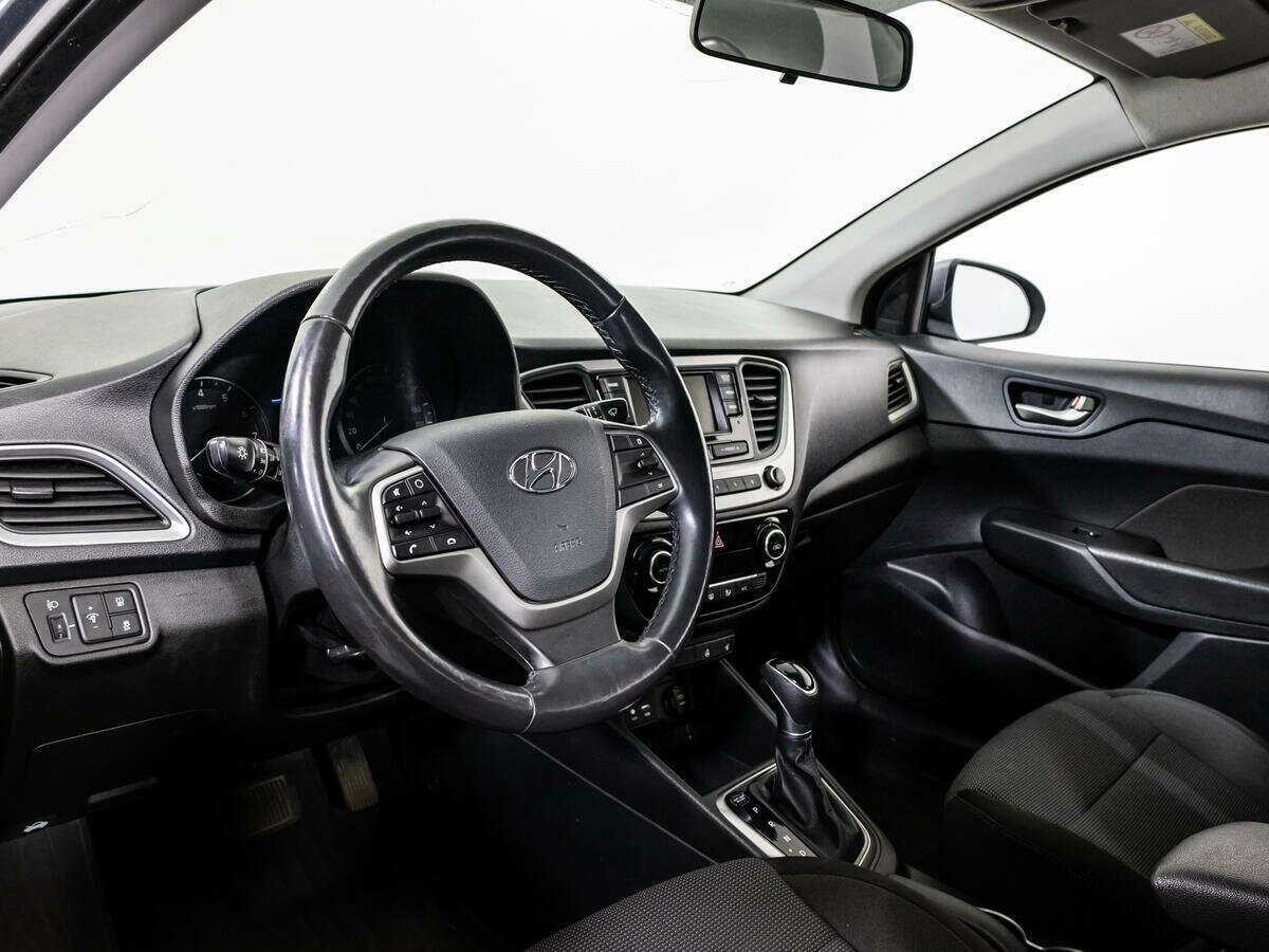 Купить Hyundai Solaris с пробегом. Фото: #10