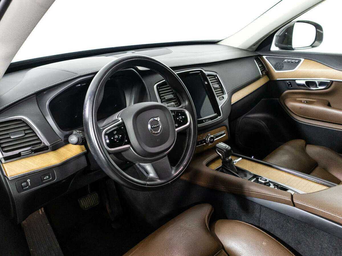 Купить Volvo XC90 с пробегом. Фото: #9