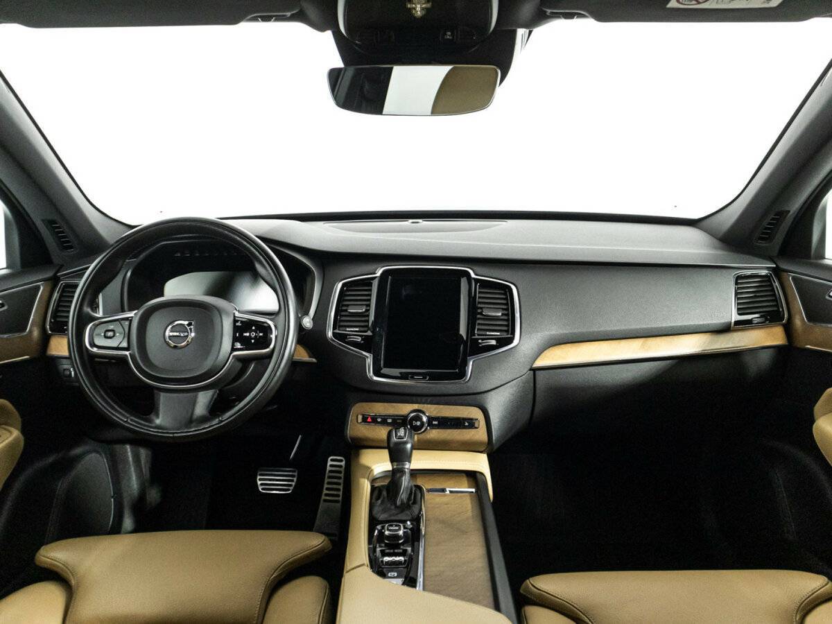 Купить Volvo XC90 с пробегом. Фото: #12