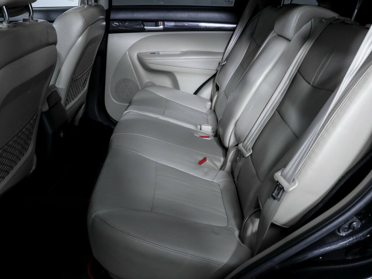 Купить Kia Sorento с пробегом. Фото: #7