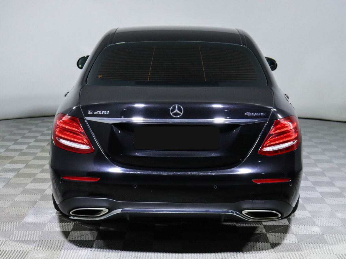 Купить Mercedes-Benz E-Класс с пробегом. Фото: #4