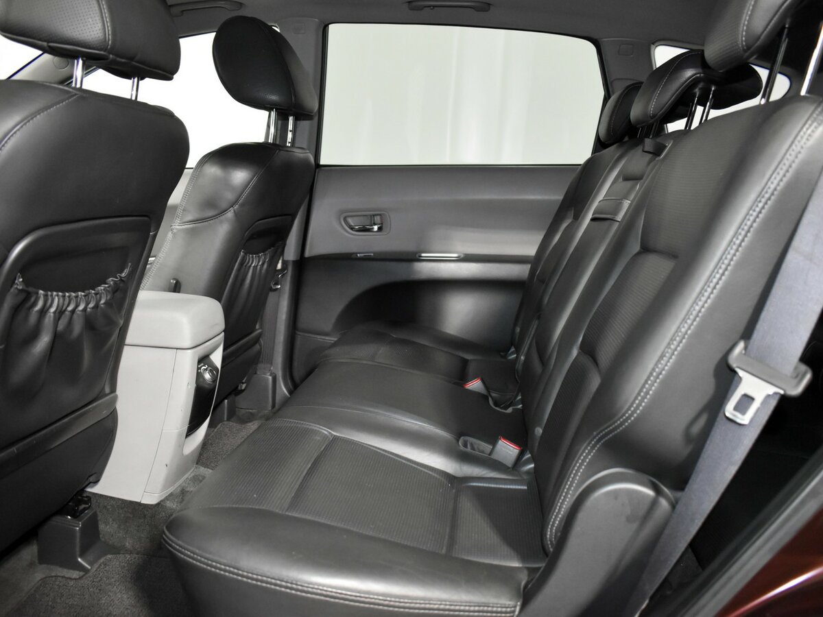 Купить Subaru Tribeca с пробегом. Фото: #9