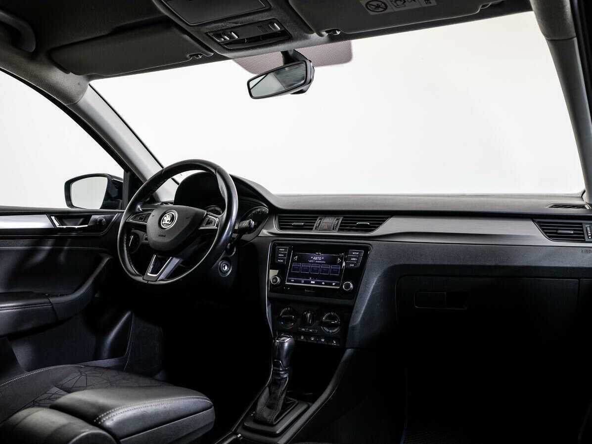 Купить Skoda Rapid с пробегом. Фото: #6