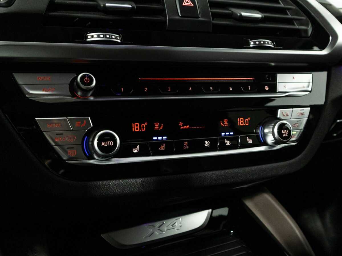 Купить BMW X4 с пробегом. Фото: #20