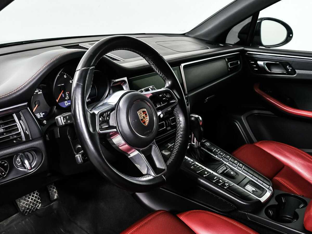 Купить Porsche Macan с пробегом. Фото: #11