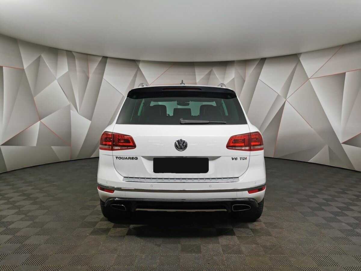 Купить Volkswagen Touareg с пробегом. Фото: #7