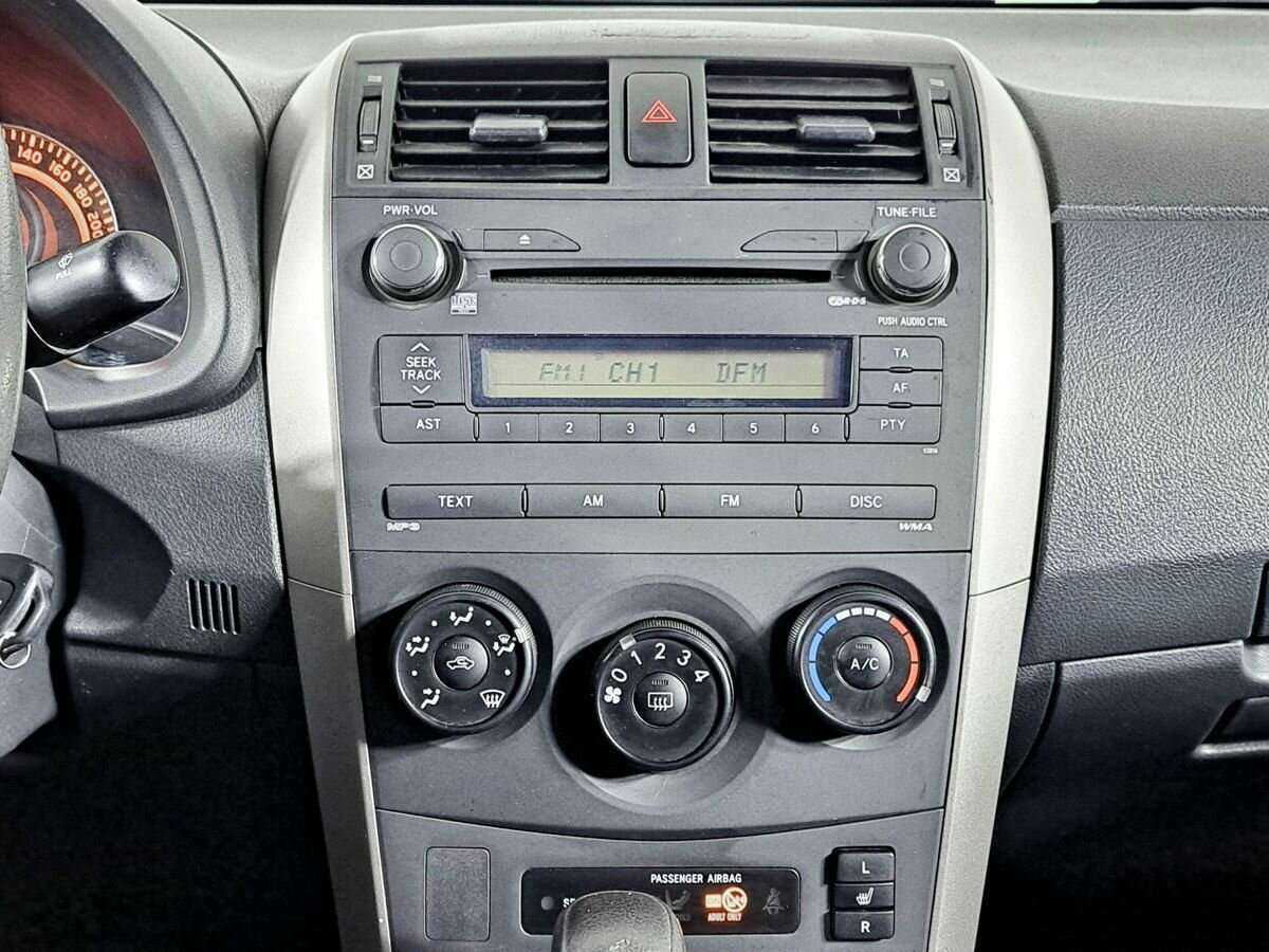 Купить Toyota Corolla с пробегом. Фото: #9